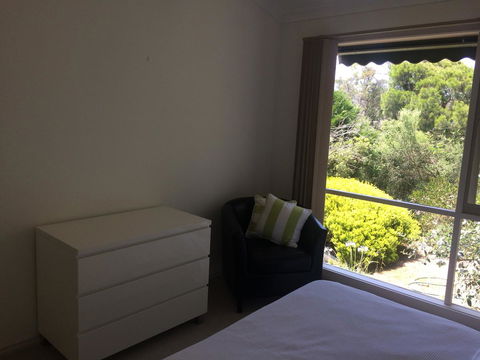 Andrew's On Topaz - Accommodation Guide 17