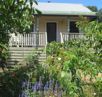 Walnut Cottage via Leongatha - Accommodation Asia