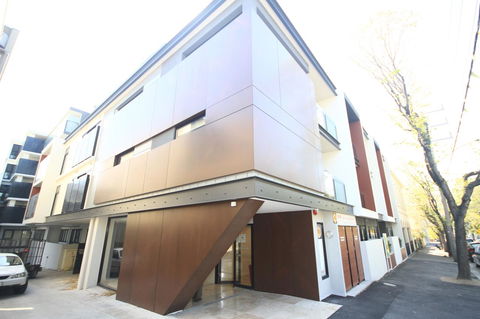 RNR Serviced Apartments North Melbourne - Accommodation Asia 6
