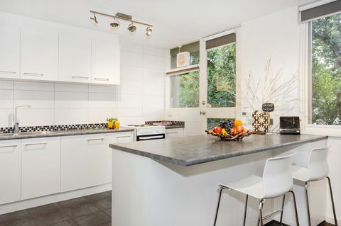 Melbourne Villa - Accommodation Asia 8