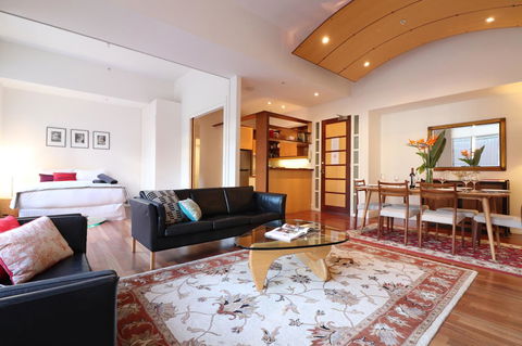 Majorca Magic On Flinders Lane - Rejuvenate Stays - Accommodation China 1