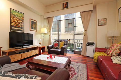 Majorca Magic On Flinders Lane - Rejuvenate Stays - Accommodation China 25
