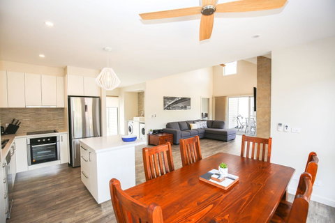 Amber Mist Villa Two - Accommodation Guide 15