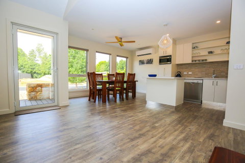 Amber Mist Villa Two - Accommodation Guide 19