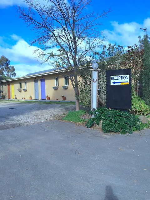 The Albion Motel Castlemaine - Accommodation Guide 5