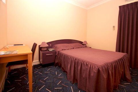 Mitchell River Tavern - Accommodation Guide 31