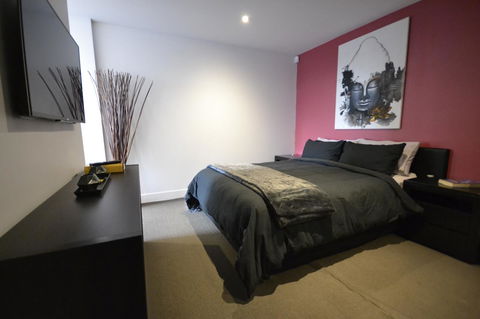 Society Accommodation - Accommodation Guide 6