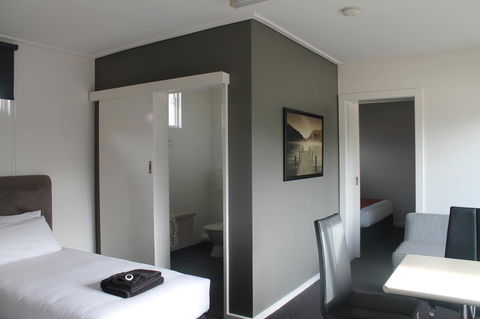 Rochester Motel - Accommodation Asia 3