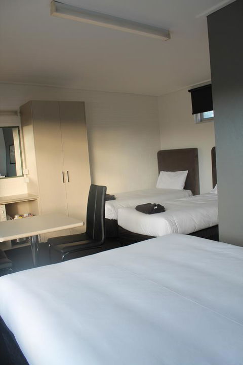 Rochester Motel - Accommodation Asia 15