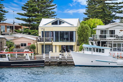 Edge17 Port Fairy Wharf - Accommodation Guide 14