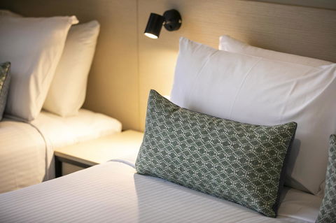 Nightcap At Excelsior Hotel - Accommodation Asia 27