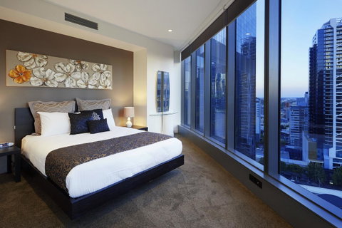 Melbourne Luxury Collection - Accommodation Guide 0