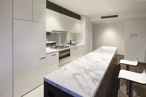 Melbourne Luxury Collection - Accommodation Guide 10
