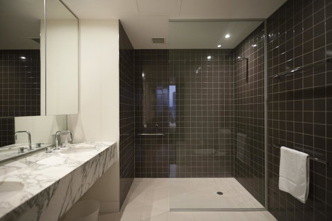 Melbourne Luxury Collection - Accommodation Guide 14