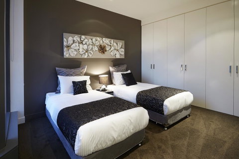 Melbourne Luxury Collection - Accommodation Guide 16