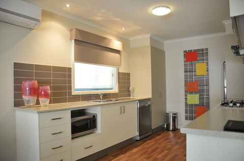 National Hotel Complex Bendigo - Accommodation Asia 24