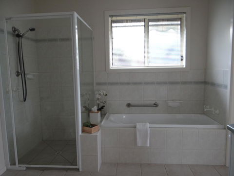 Horsham Central Stay - Accommodation Asia 7