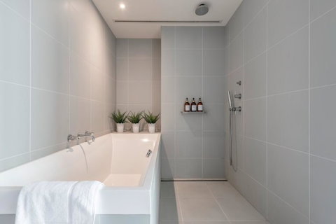 Great Southbank 2 Bedroom Netflix*WIFI*Parking - Accommodation Guide 24