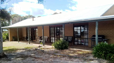 Grampians Pomonal Cottages - Accommodation Asia 9