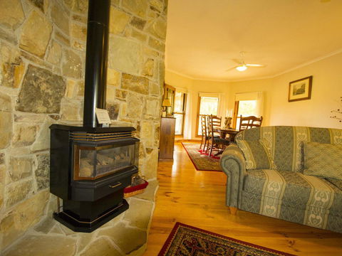 Angel's Rest - Accommodation Asia 8
