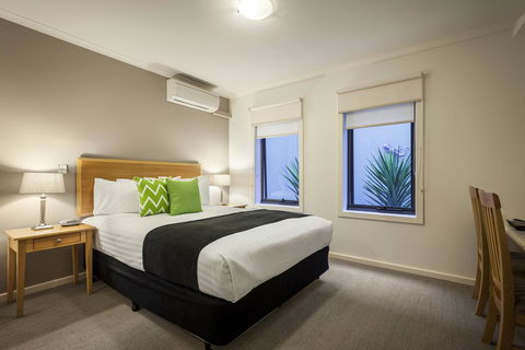 Quest Warrnambool - Accommodation Guide 17