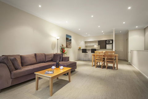 Quest Warrnambool - Accommodation Guide 8