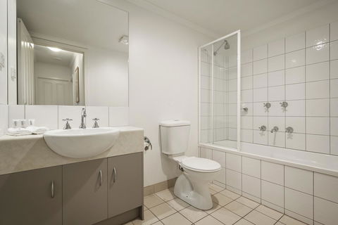 Quest Warrnambool - Accommodation Guide 11
