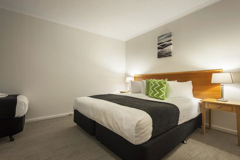 Quest Warrnambool - Accommodation Guide 7