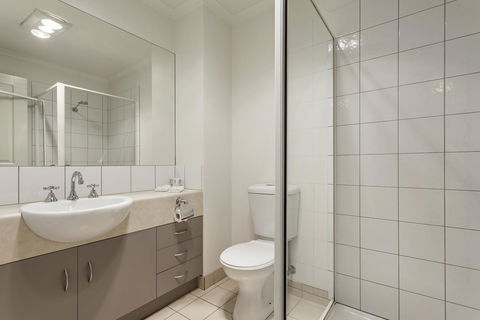 Quest Warrnambool - Accommodation Guide 19