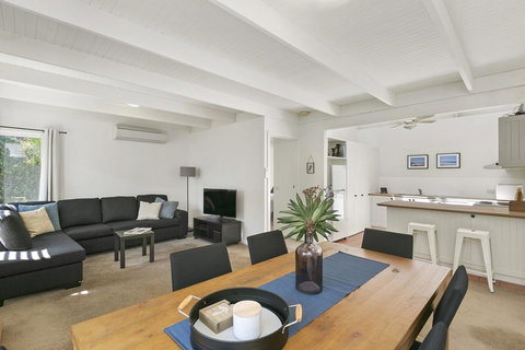 Mysa Anglesea Sleeps 7 WiFi SmartTV Cafes Shops - Accommodation Asia 4