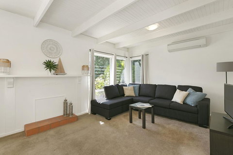 Mysa Anglesea Sleeps 7 WiFi SmartTV Cafes Shops - Accommodation Asia 2