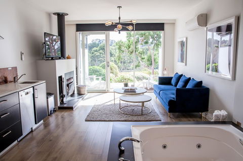 Polperro Villas - Accommodation Asia 4