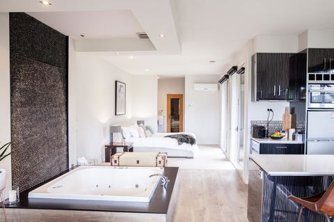Polperro Villas - Accommodation Asia 8