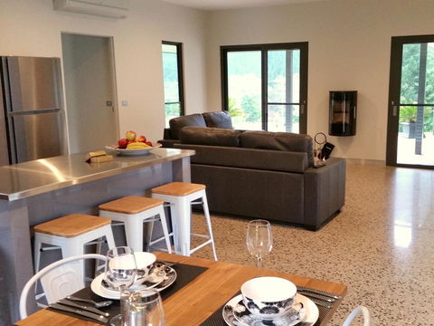 3 Bells Alpine Cottage - Accommodation Asia 15
