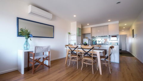 Waterfront Apt 234 Marinaquays - Accommodation Asia 6