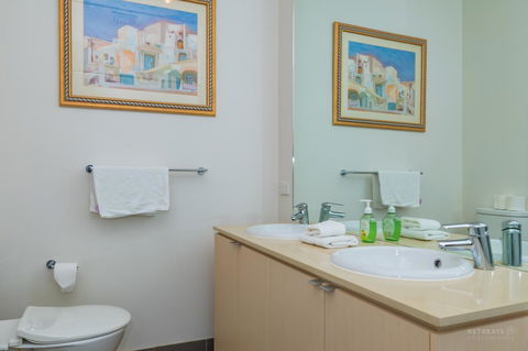 1 Sunset Place - Accommodation Asia 10