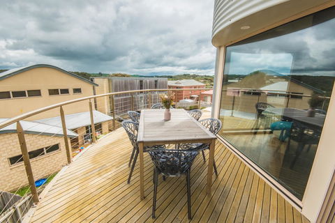 The Pitch - Accommodation Guide 10