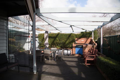 Airleigh-Rose Cottage - Accommodation Asia 11