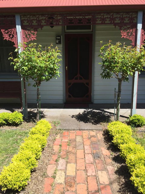 Airleigh-Rose Cottage - Accommodation Asia 3