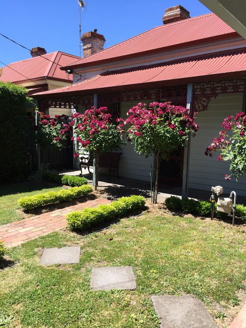 Airleigh-Rose Cottage - Accommodation Asia 0