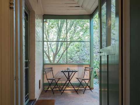 LittleStay Airlie - 2 Bedroom House - Accommodation Asia 36