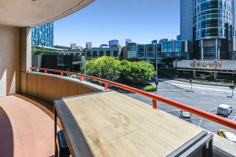 Southbank Tower Apartments - Accommodation Guide 5