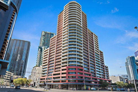 Southbank Tower Apartments - Accommodation Guide 14