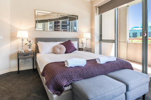 Southbank Tower Apartments - Accommodation Guide 12