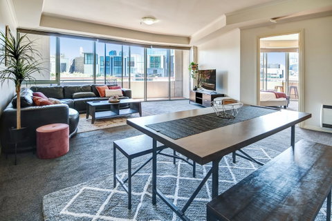 Southbank Tower Apartments - Accommodation Guide 10