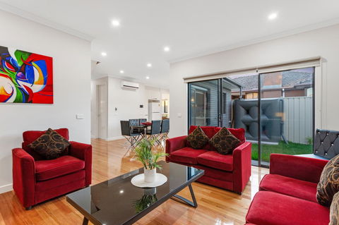 Biggs Villas Melbourne - Accommodation Guide 0