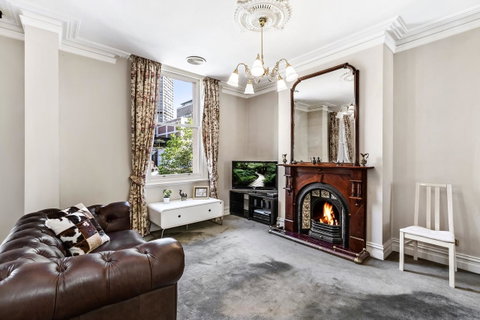 Hanna - Beyond A Room Private Apartments - Accommodation Guide 3