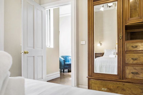 Hanna - Beyond A Room Private Apartments - Accommodation Guide 10