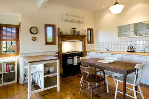 Cabrito - Accommodation Asia 2