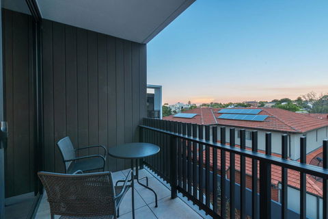 Astrina 2 Bed 2 Bath Apartment - Accommodation Asia 11